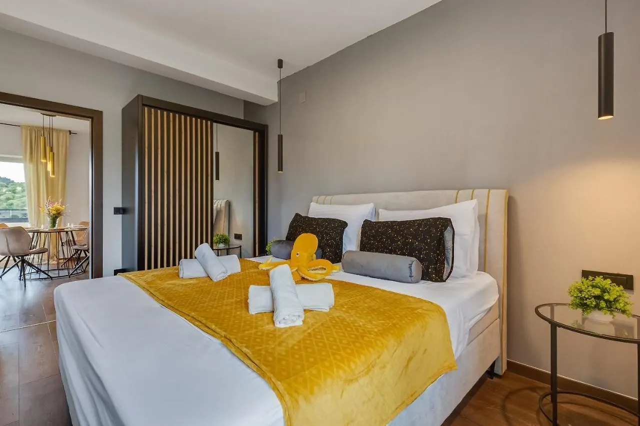 Teona Luxury Apartment With 2 Rooms And Terrace Sea View Sali