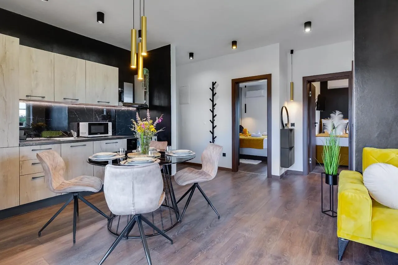 Teona Luxury Apartment With 2 Rooms And Terrace Sea View Sali