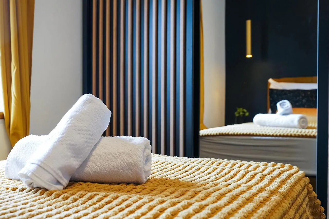 Teona Luxury Apartment With 2 Rooms And Terrace Sea View Sali